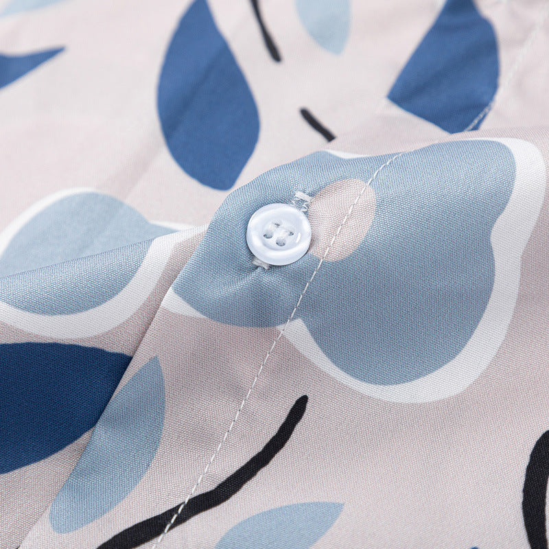 New for summer: floral print short-sleeved shirt