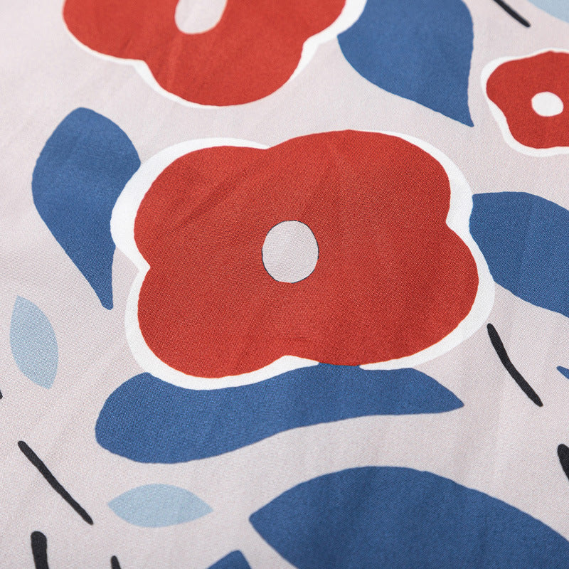 New for summer: floral print short-sleeved shirt
