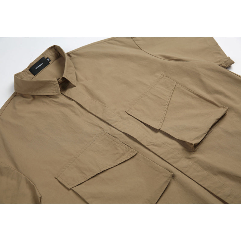 Three-color solid functional pocket work short-sleeved shirt