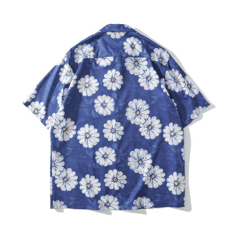 New for summer: floral print short-sleeved shirt
