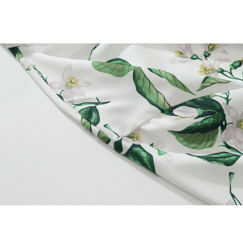 Fresh Hawaiian floral short-sleeved shirt