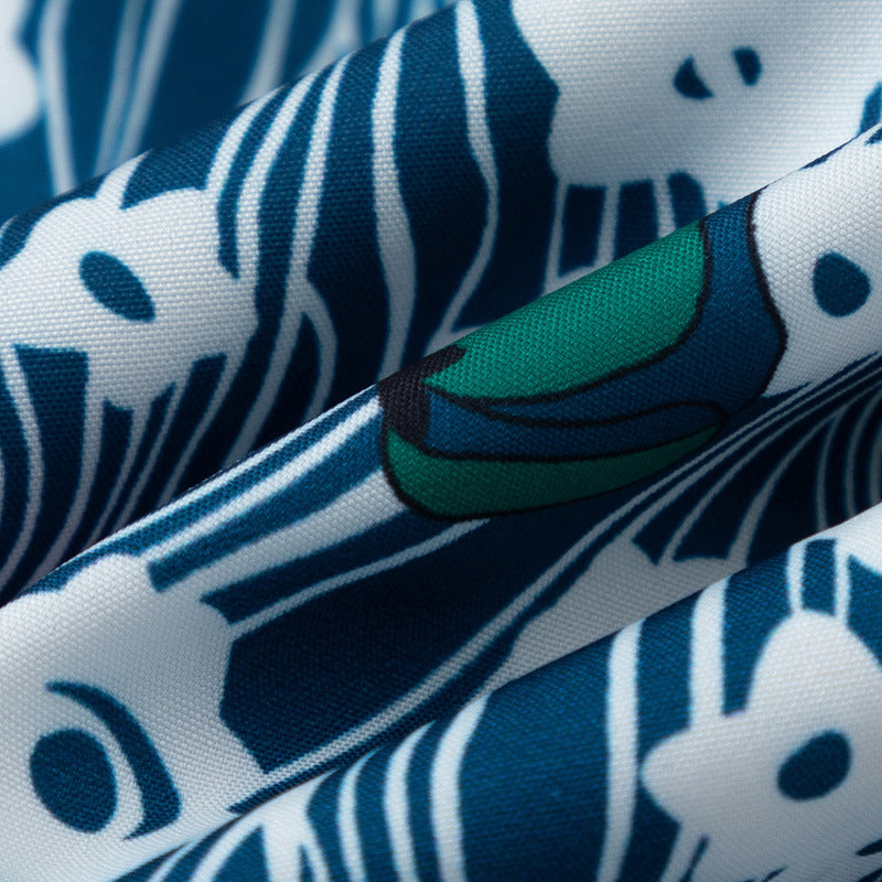 New for summer: floral print short-sleeved shirt