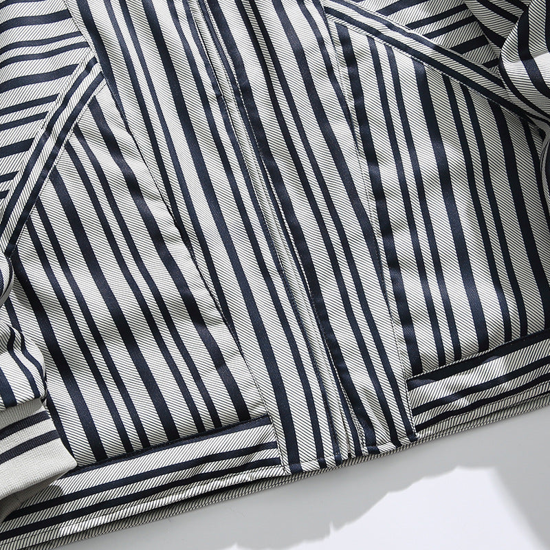 Loose-fitting padded jacket with contrasting borders and stripes