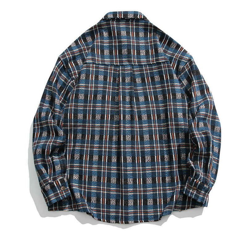 Classic checkered long-sleeved shirt