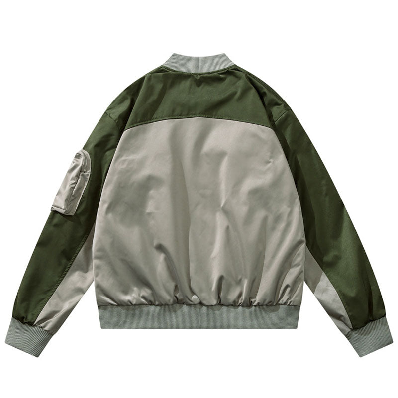 Three-dimensional multi-pocket color-coordinated casual jacket