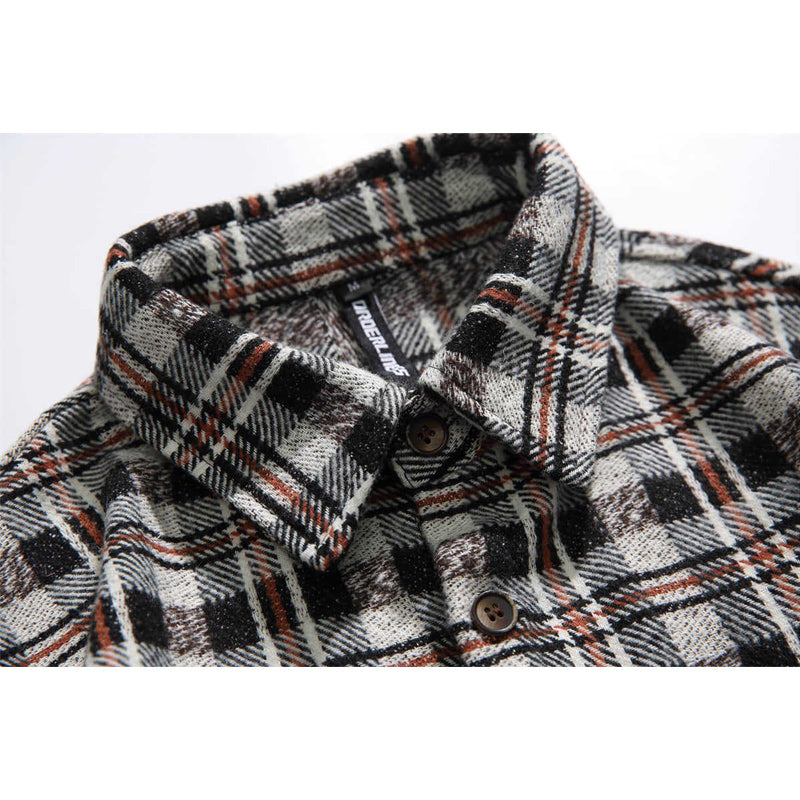 Classic checkered long-sleeved shirt