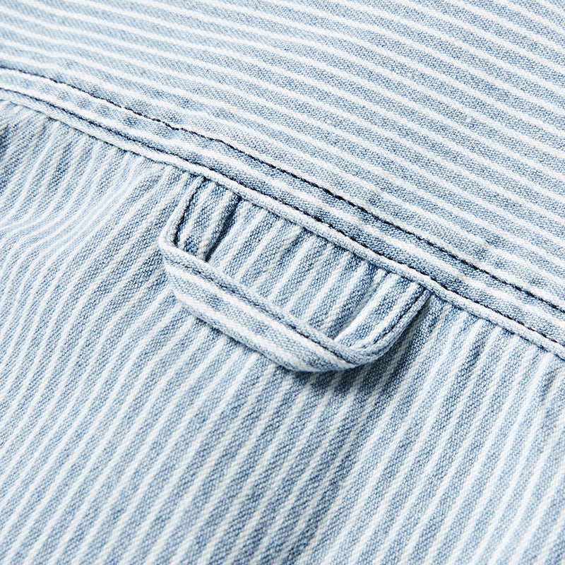 Spring color-coordinated striped multi-pocket skipper shirt