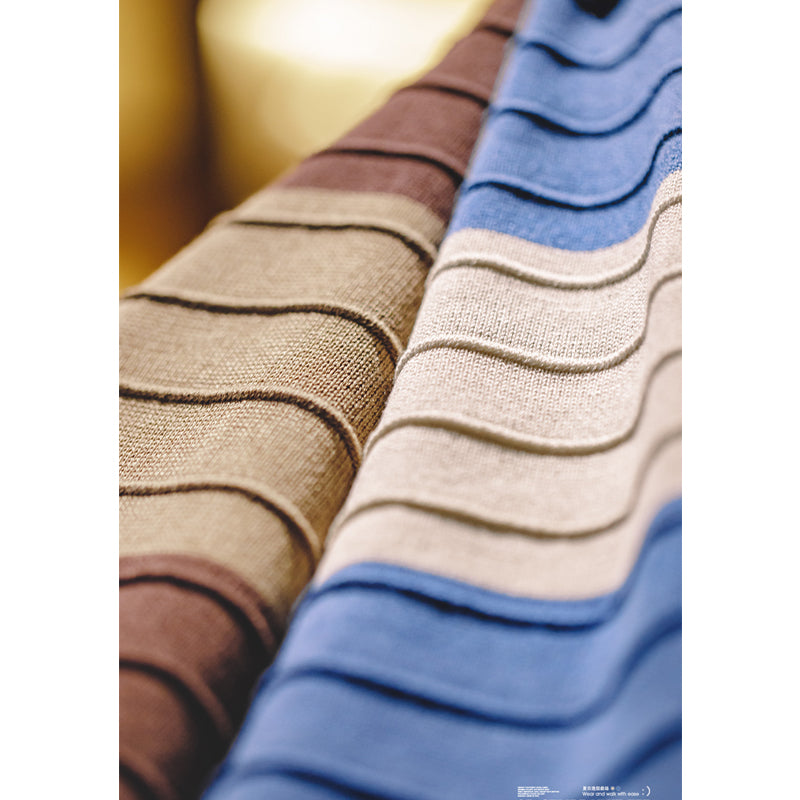 "3D-STRIPE" Border Pattern Linen-Like Knit Tee