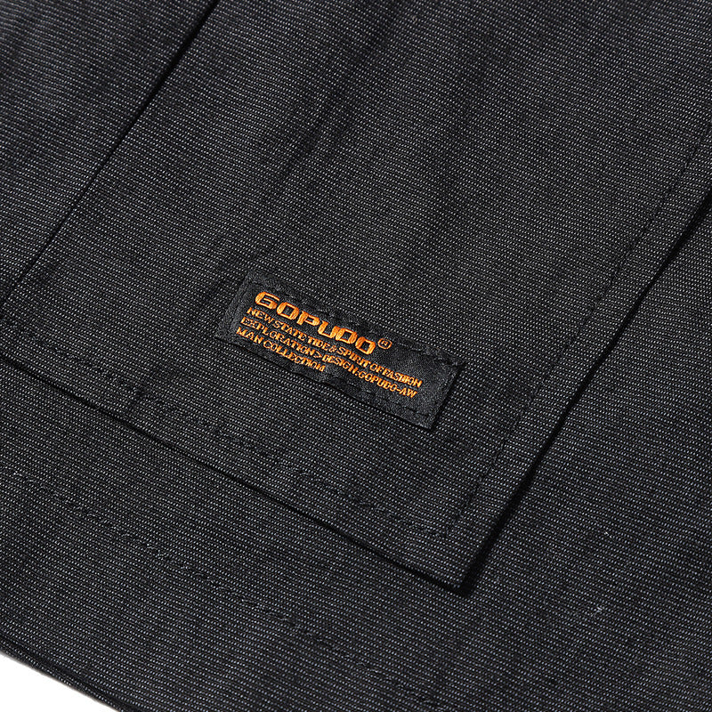 New for summer: Plain suit shirt with folded collar and short sleeves