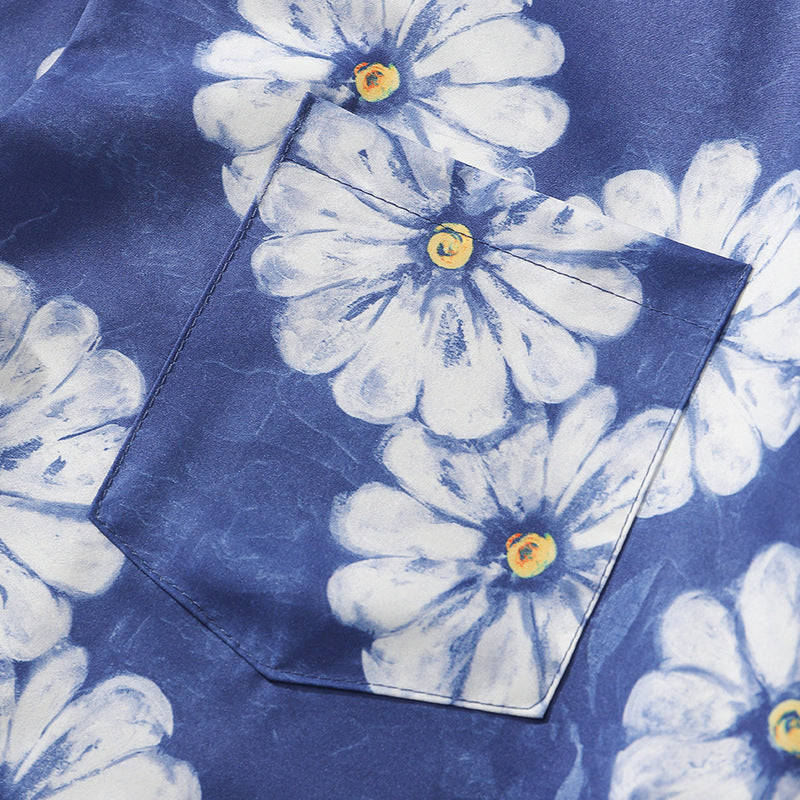 New for summer: floral print short-sleeved shirt
