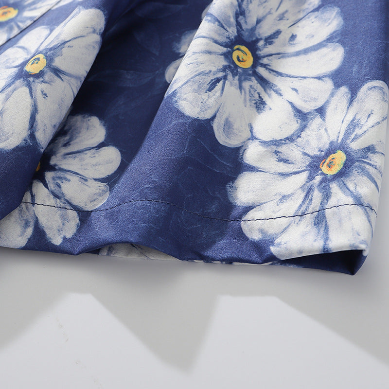 New for summer: floral print short-sleeved shirt