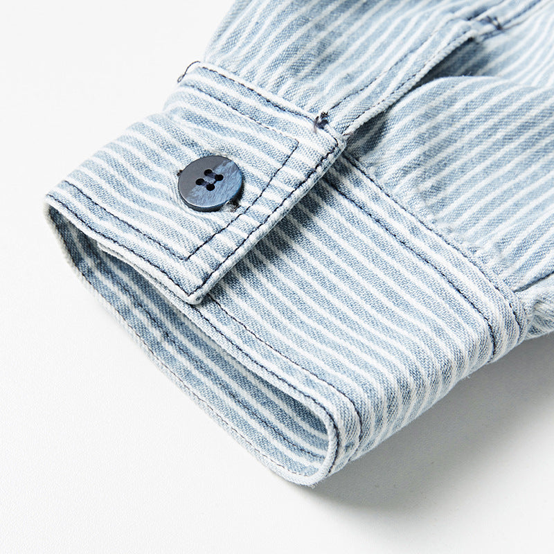 Spring color-coordinated striped multi-pocket skipper shirt