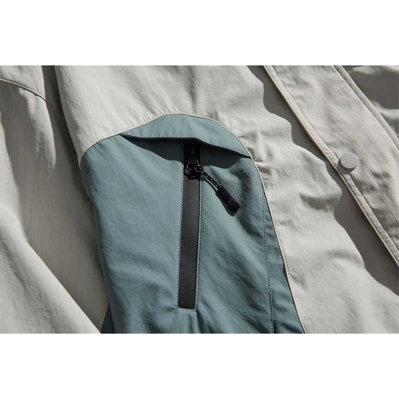 Hooded cargo jacket with switch