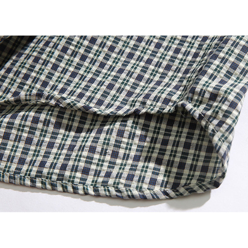 Easy-to-match checkered short-sleeved shirt