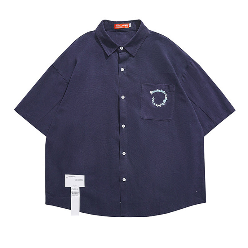 Solid color short-sleeved shirt with 3D pockets