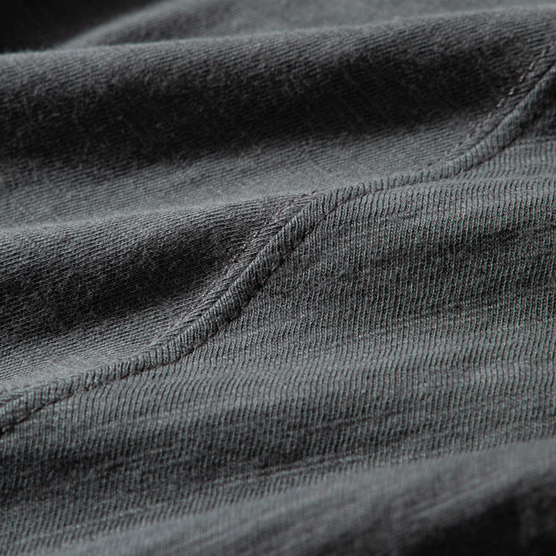 Available in various colors, this slub fabric henley raglan T-shirt