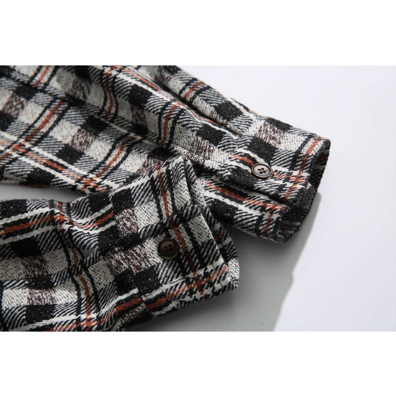 Classic checkered long-sleeved shirt