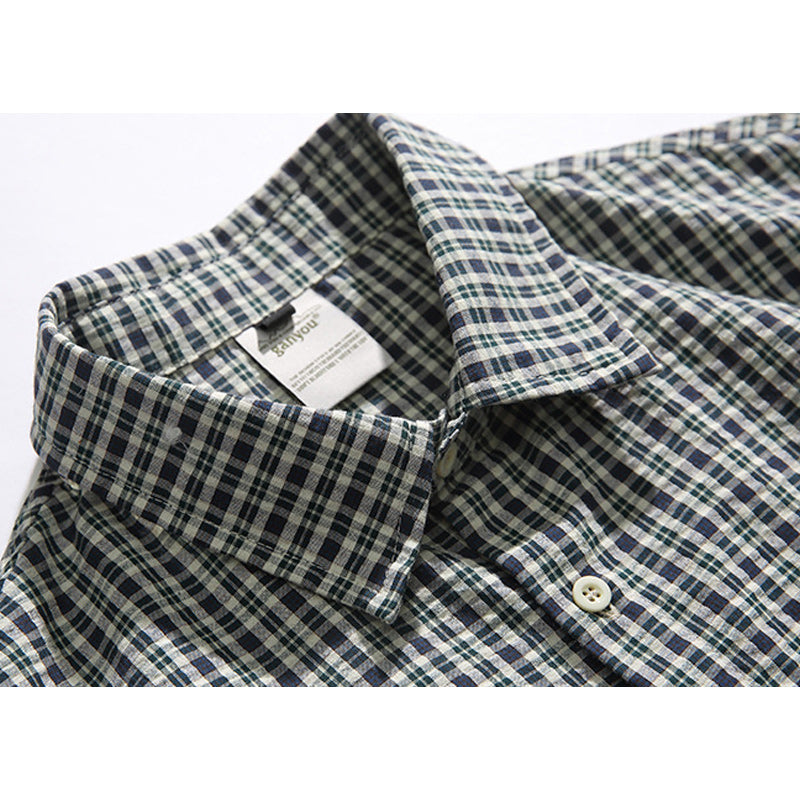 Easy-to-match checkered short-sleeved shirt