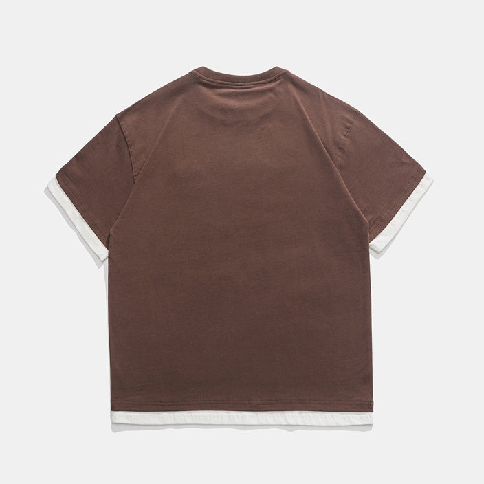 Choose from three colors. Simple color combination. Easy to match short-sleeved T-shirt.