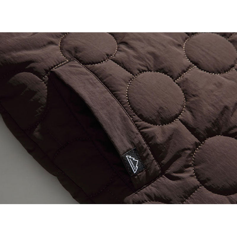 Lightly padded circular quilted work jacket