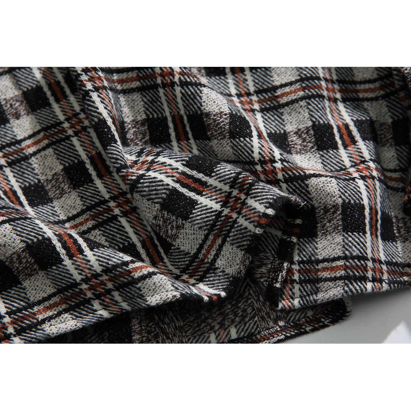 Classic checkered long-sleeved shirt