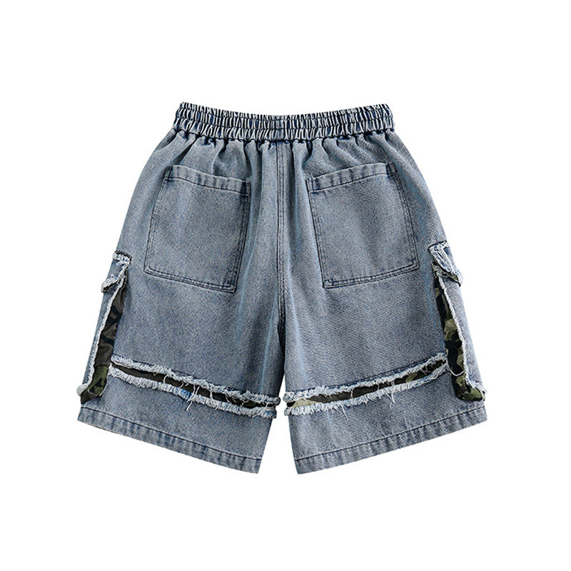 Multi-pocket distressed washed denim shorts