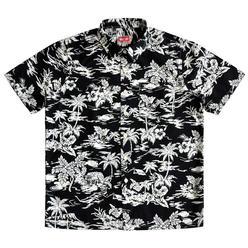 Choose from two botanical print aloha shirts