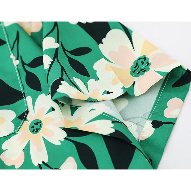 New for summer: floral print short-sleeved shirt