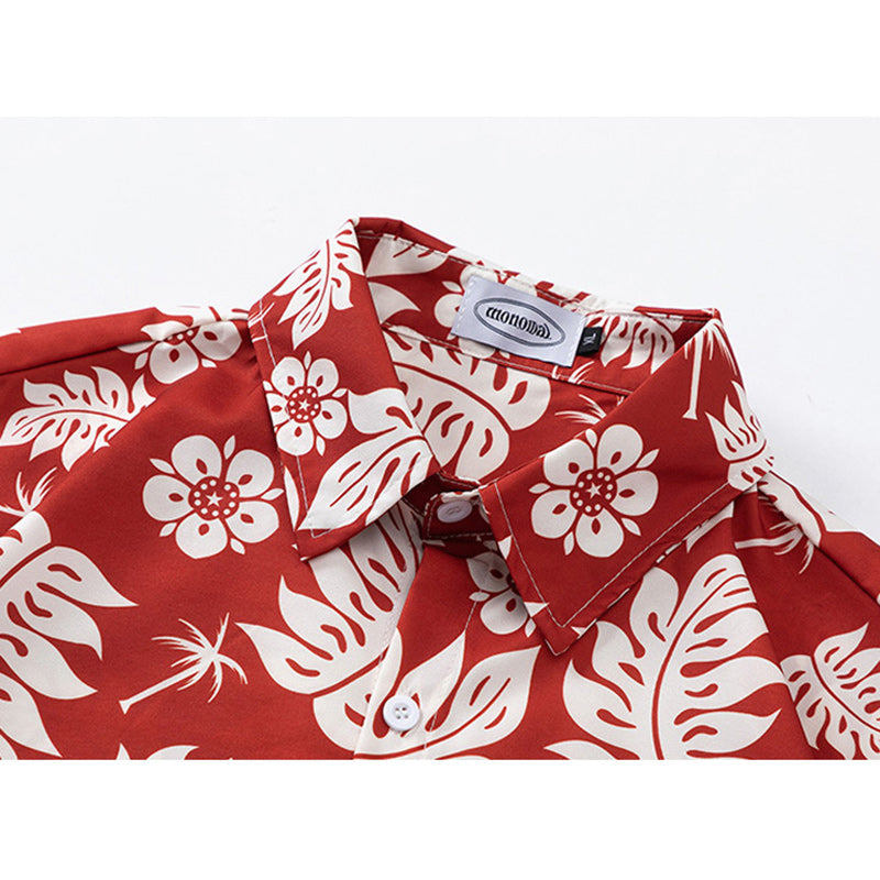 A must-see for fashion! Red leaf print short-sleeved shirt