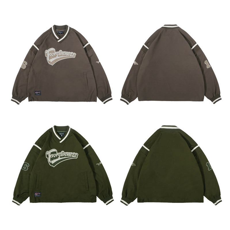 Oversized baseball sweatshirt with embroidered badge