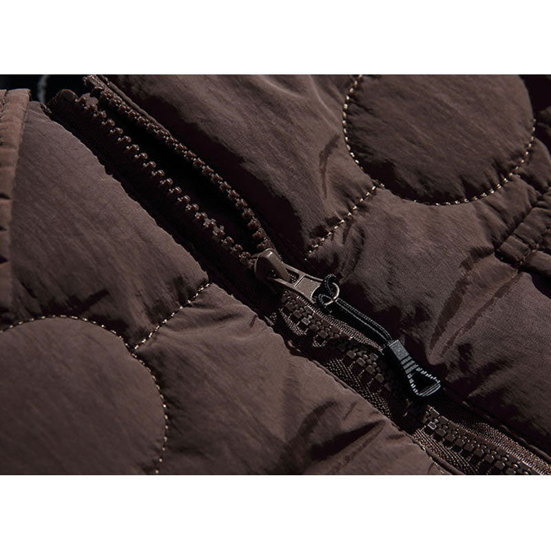 Lightly padded circular quilted work jacket