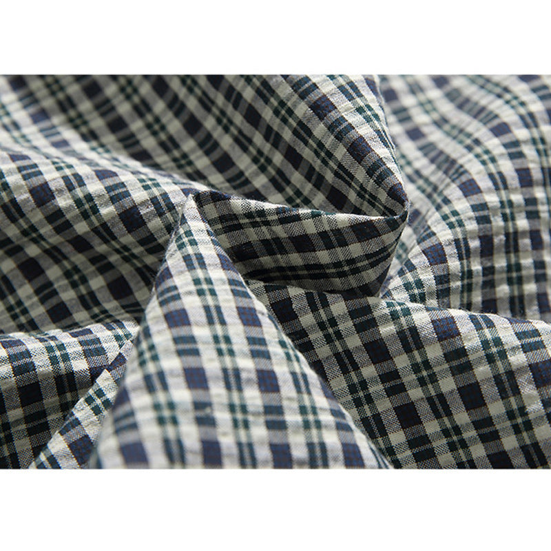 Easy-to-match checkered short-sleeved shirt