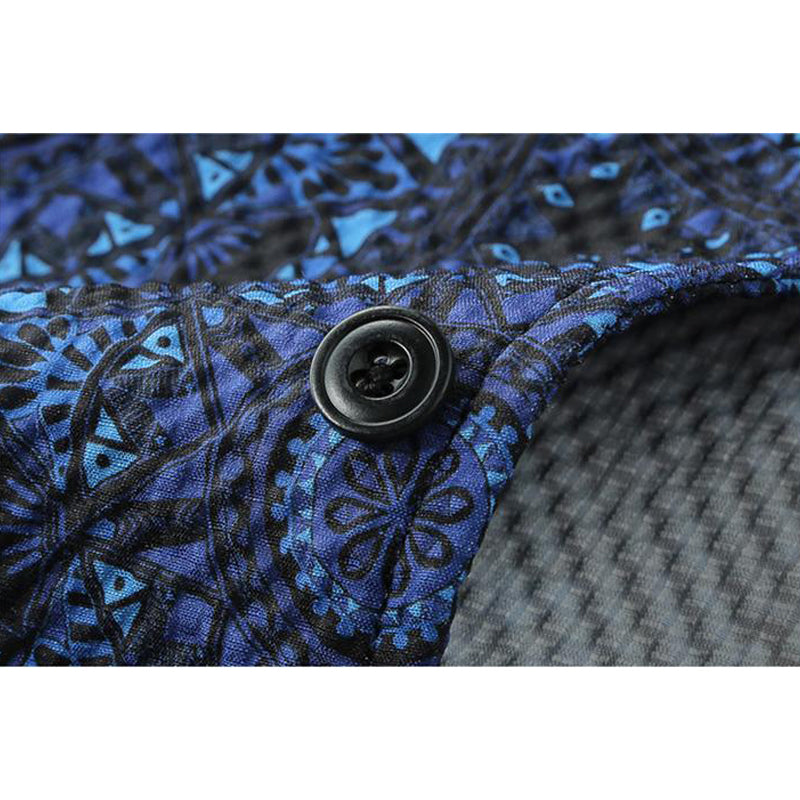 New for summer: ethnic print short-sleeved shirt