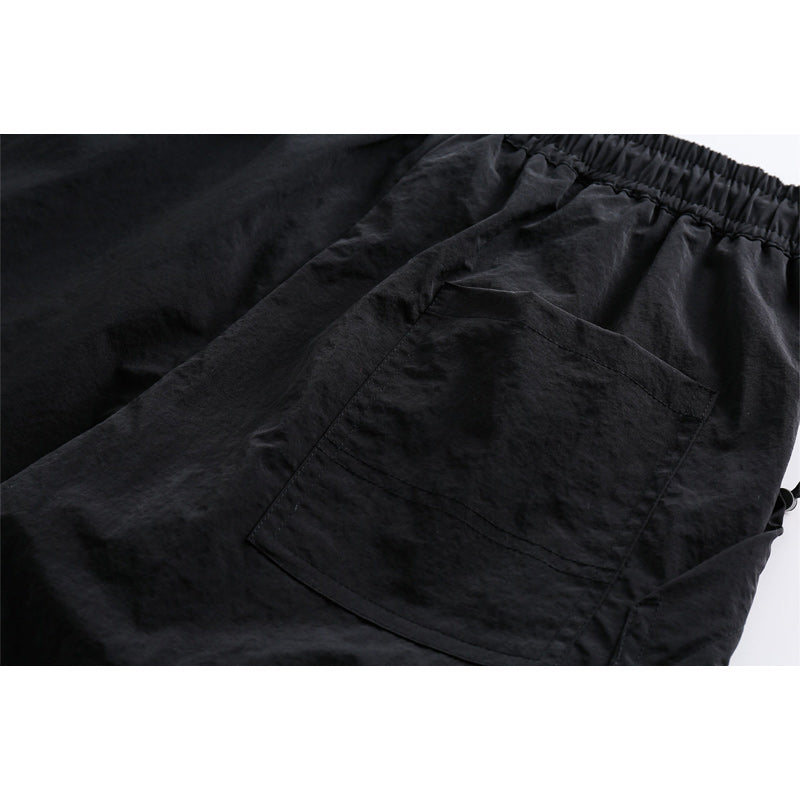Zippered large pocket casual shorts