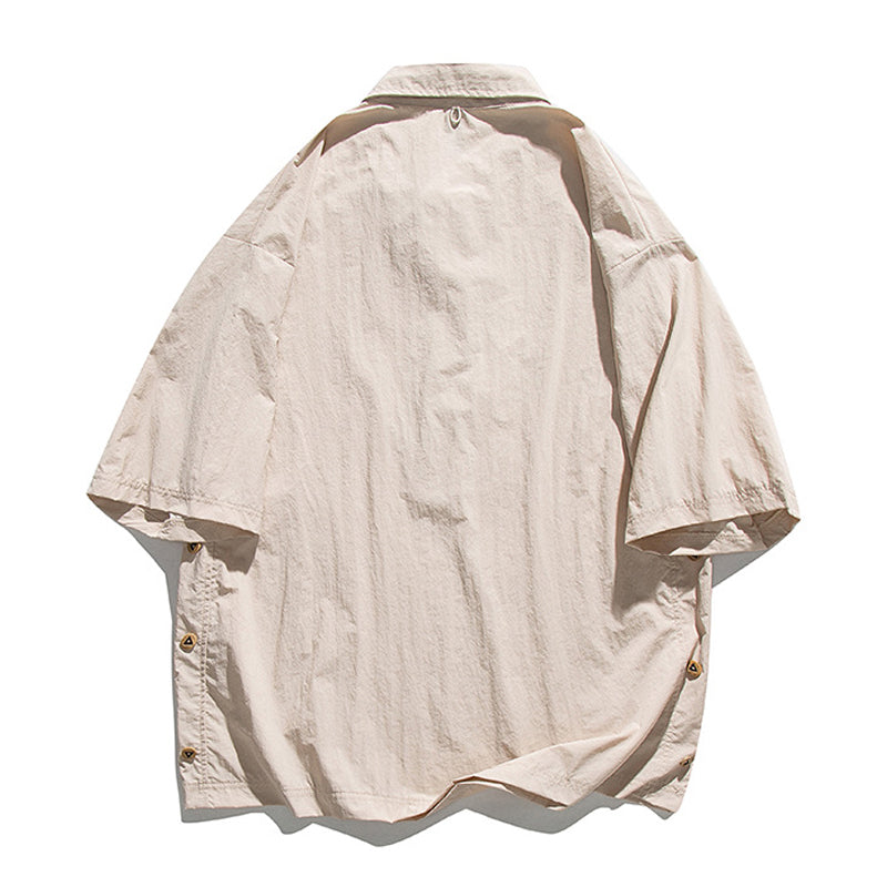 Loose silhouette polo shirt with loop wood buttons