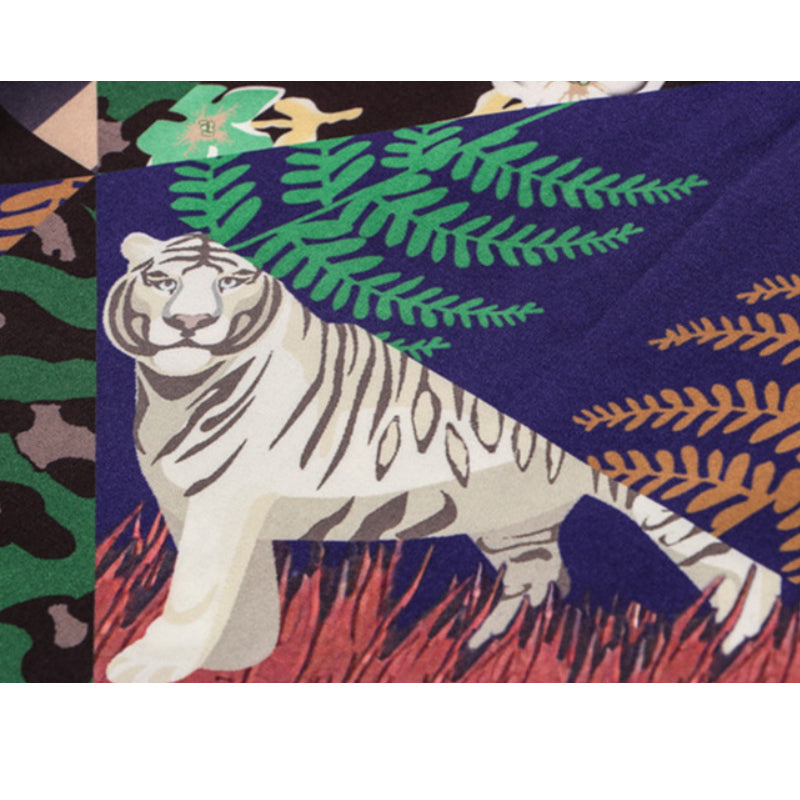 New for summer: Aloha-style jungle print short-sleeved shirt