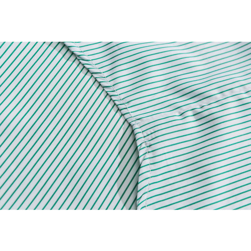 Fashionable striped long-sleeved work shirt