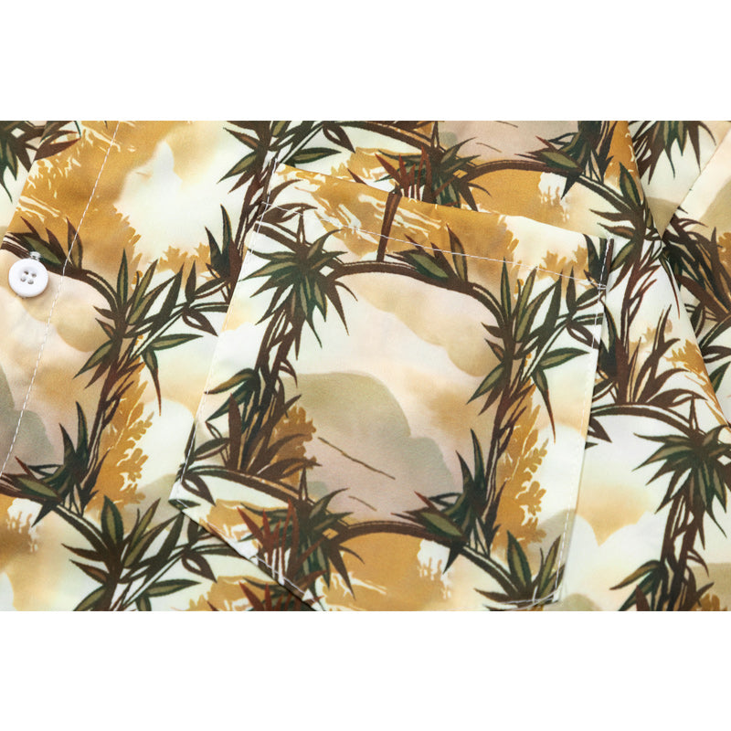 Hawaiian print short-sleeved shirt