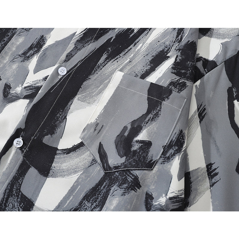 New for summer: Graffiti print short-sleeved shirt