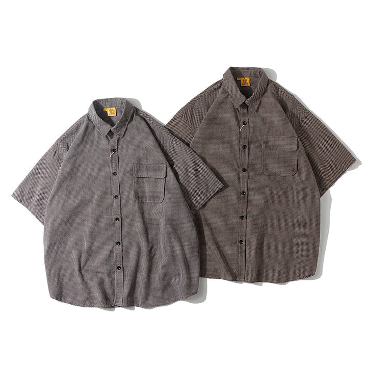 Thin gingham check short-sleeved shirt with flap pockets
