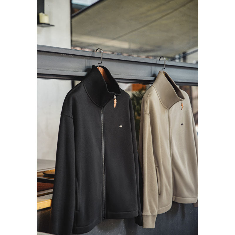 Fleece-lined high-neck tennis jacket