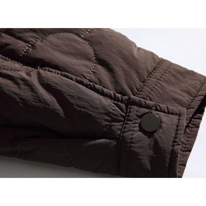 Lightly padded circular quilted work jacket