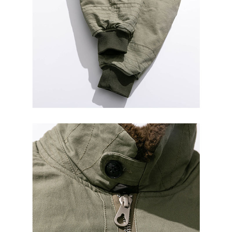 Casual, loose-fitting, plain coat with a turn-down collar.