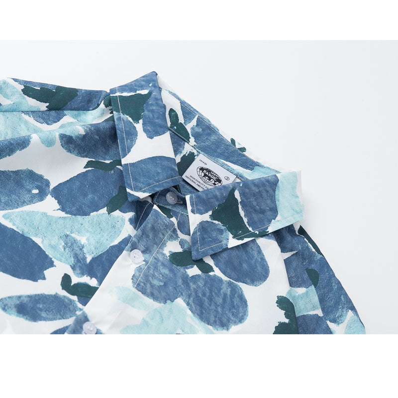 New for summer: floral print short-sleeved shirt