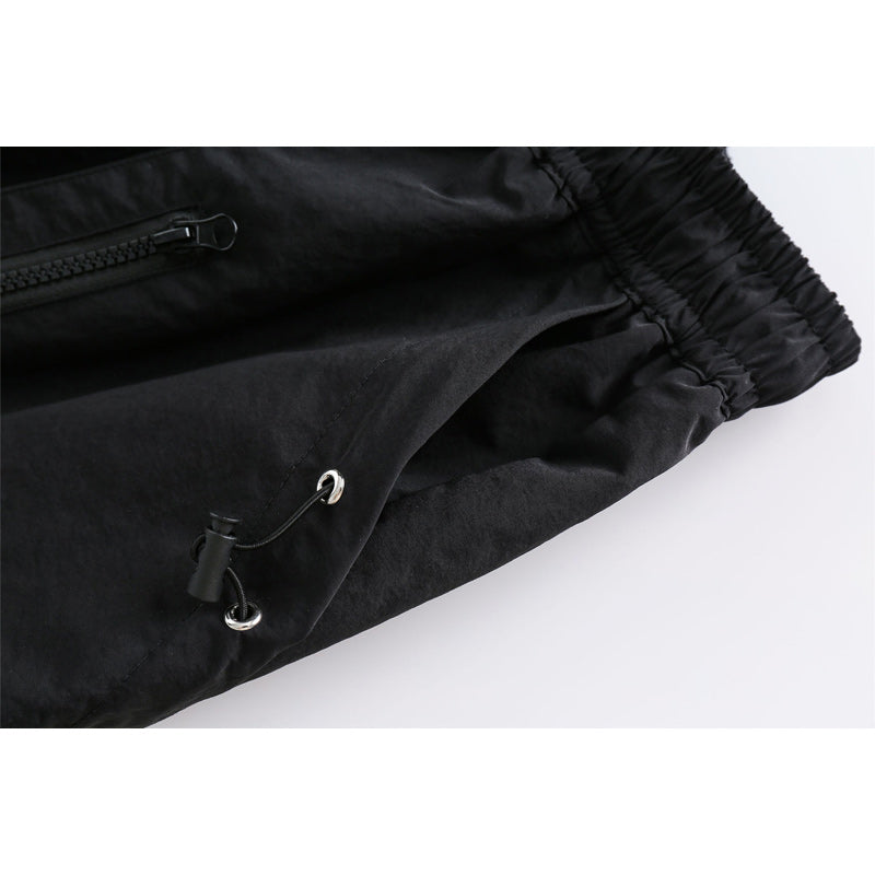 Zippered large pocket casual shorts