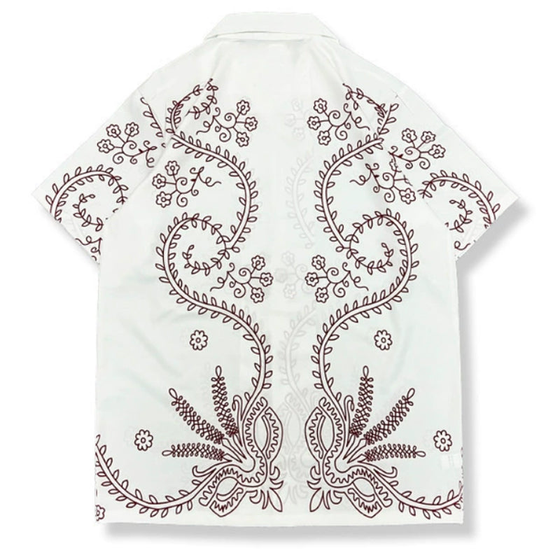 New for summer: ethnic print short-sleeved shirt