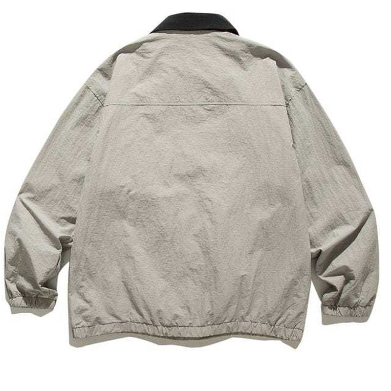 Simple retro color-coordinated neck jacket