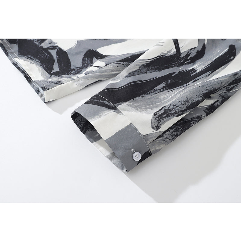 New for summer: Graffiti print short-sleeved shirt