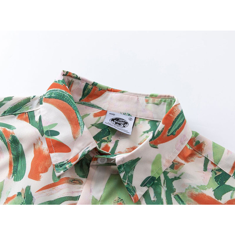 New for summer: Graffiti print short-sleeved shirt