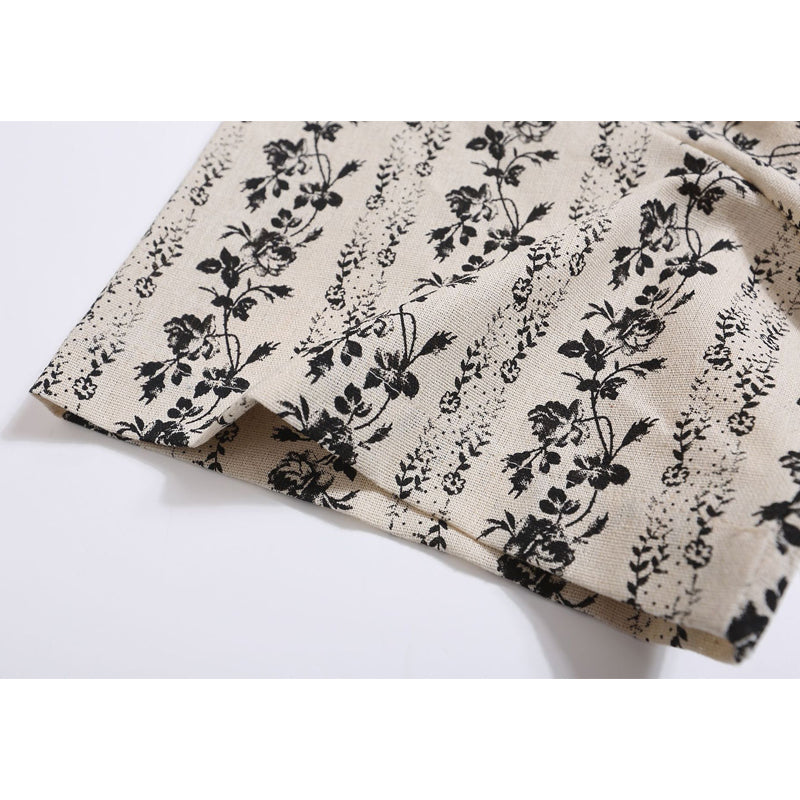 New for summer: floral print short-sleeved shirt